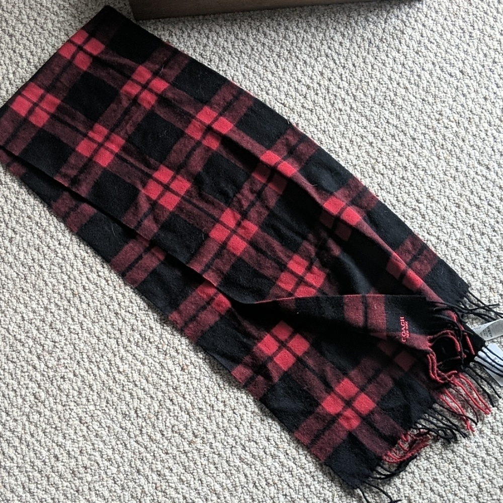 BNWT Coach Plaid Scarf